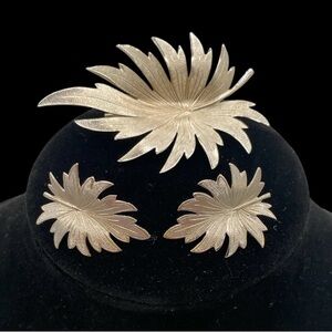Silver-Tone Leaf Brooch and Clip-on Earrings Set